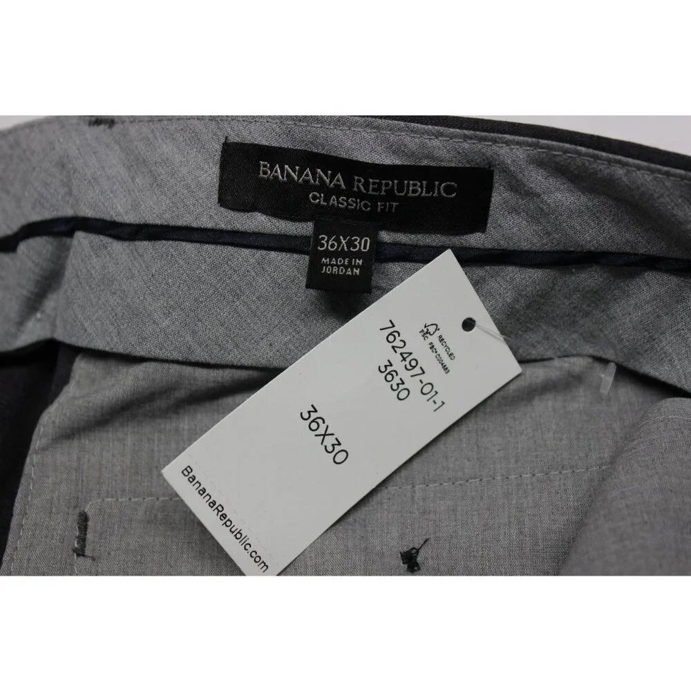 Banana Republic men's classic fit straight leg tailored wool dress pants 36‎